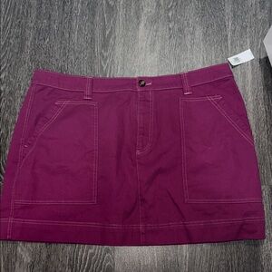 Old Navy Fuchsia Skirt